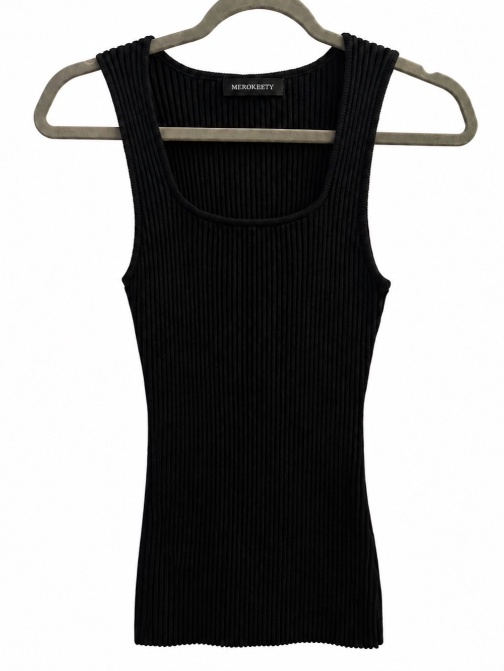 MEROKEETY Black Ribbed Knit Scoop Neck Tank Top